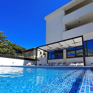  Apartment Topesa Kroatien